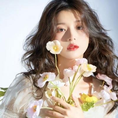 绑个小娇夫竟是皇太子